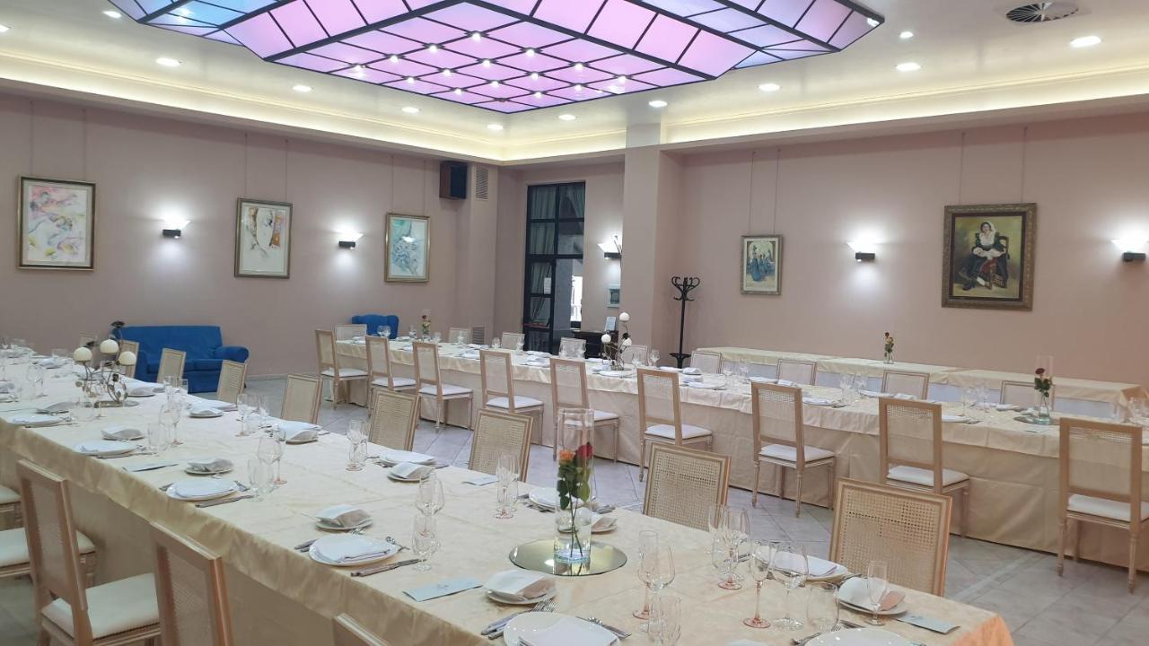 Palahotel Vallenoce Decollatura エクステリア 写真