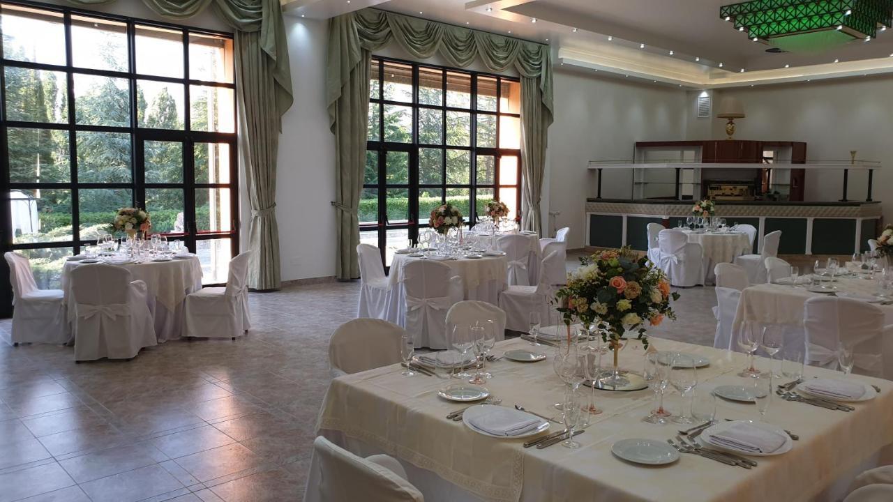 Palahotel Vallenoce Decollatura エクステリア 写真