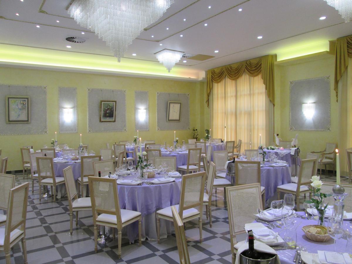 Palahotel Vallenoce Decollatura エクステリア 写真